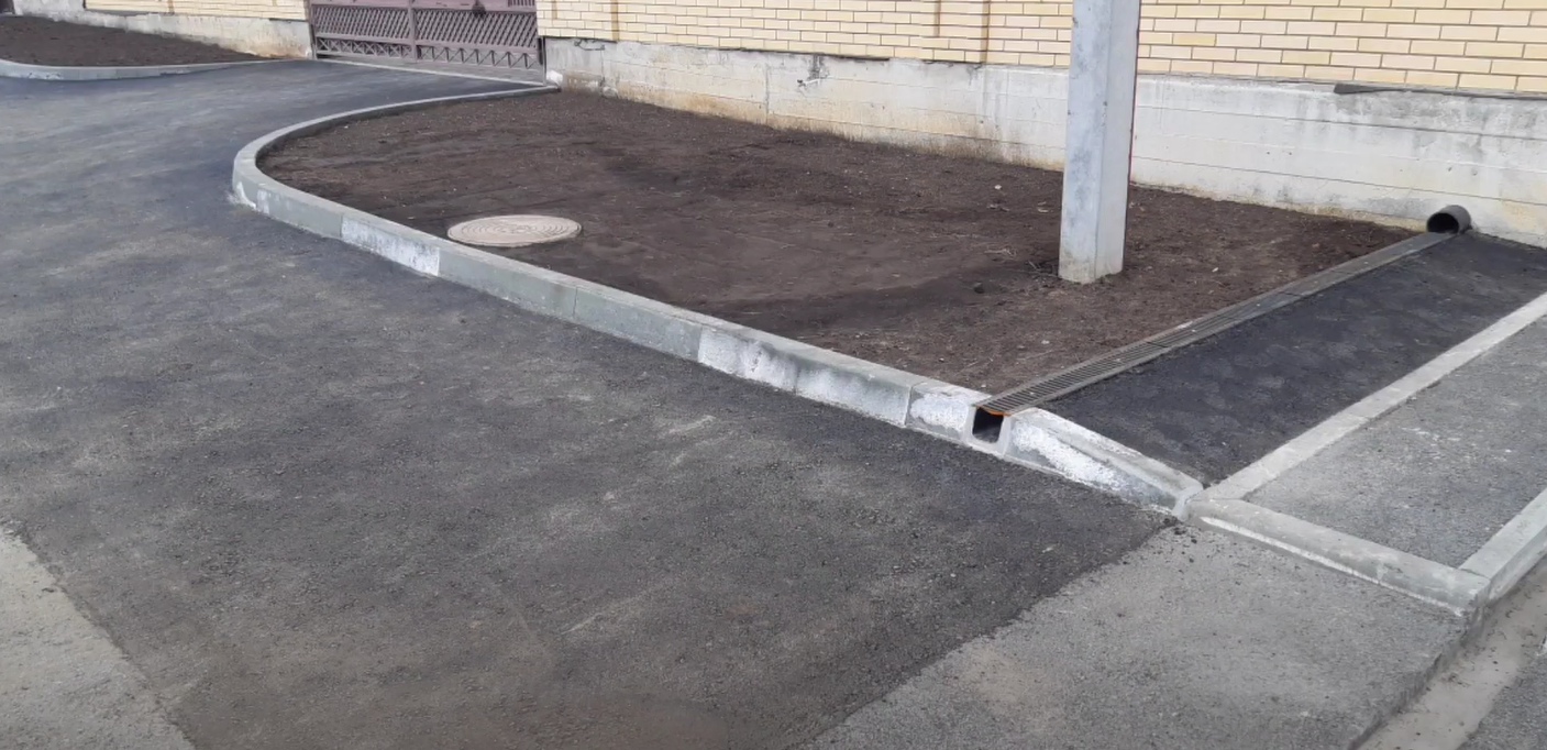 https://shahty.blago-s.ru/storage/app/uploads/public/646/325/9e5/6463259e5c06a981963946.png