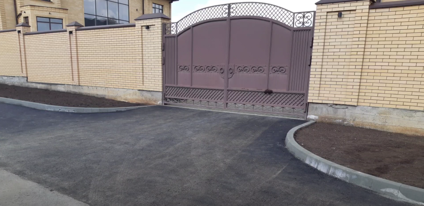 https://shahty.blago-s.ru/storage/app/uploads/public/646/325/9f3/6463259f3434e253867272.png